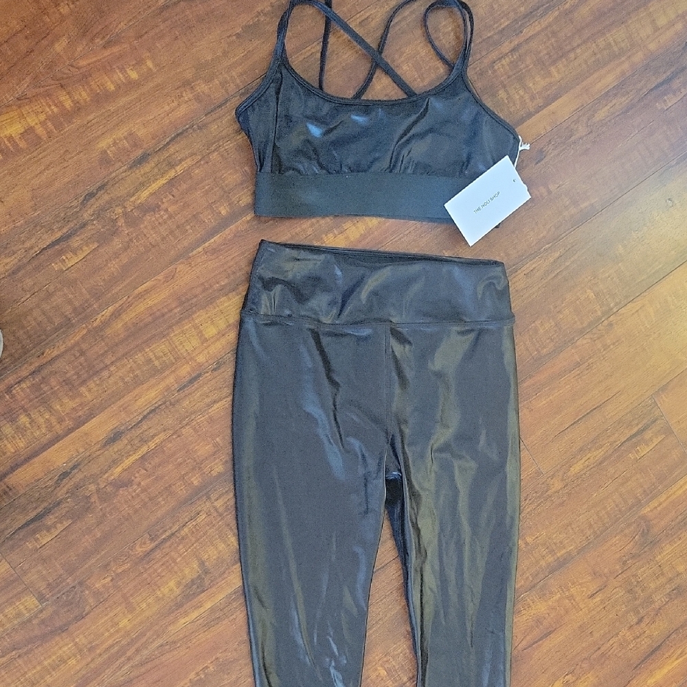 Noli Glossy Black Activewear Set